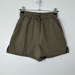 Lululemon Women’s Cinchable Waist High Rise Woven Shorts 3.5” Olive Green XXS